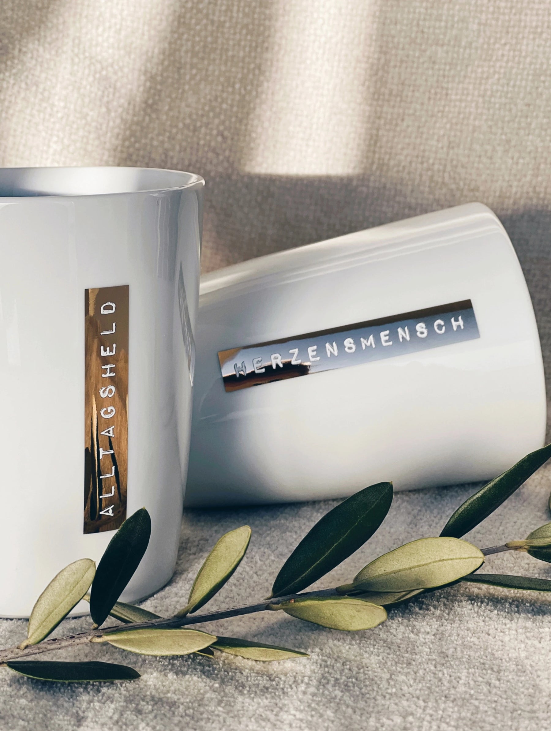 Becher Labelwrite Herzensmensch schwarz I gold