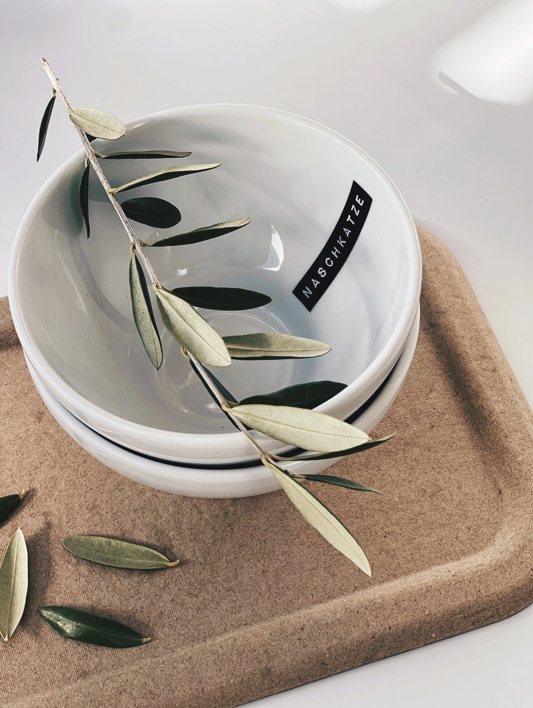 Bowl Labelwrite Leckerbissen in schwarz oder gold